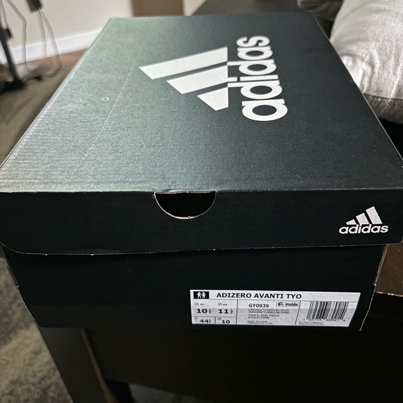 Adidas Adizero Avanti Tyo Spikes - Picture 2 of 6